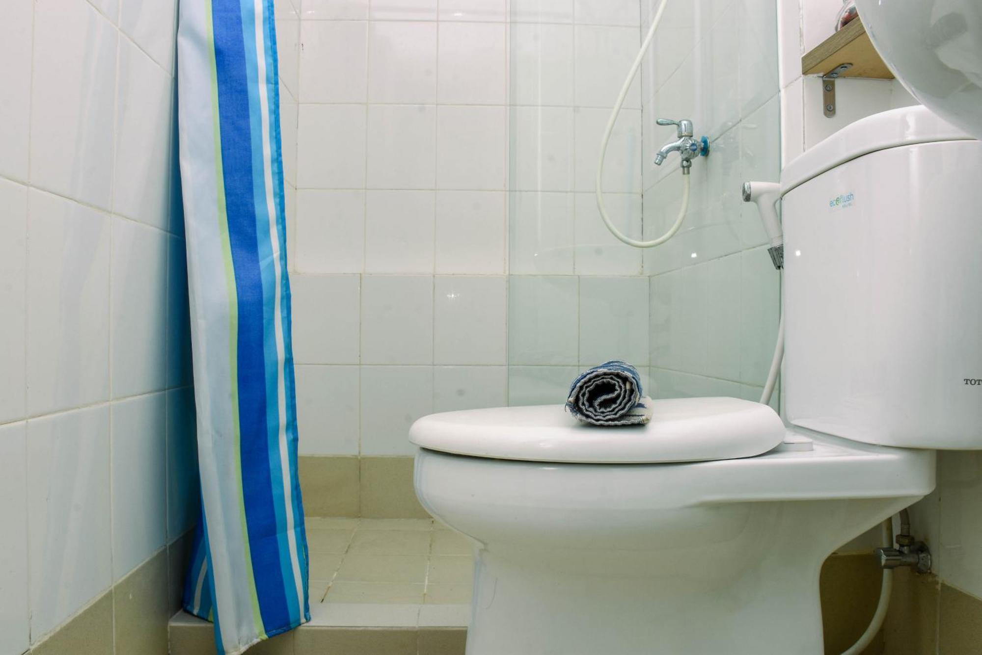Spacious And Comfortable 2br At Bassura Near Mall By Travelio Pangsapuri